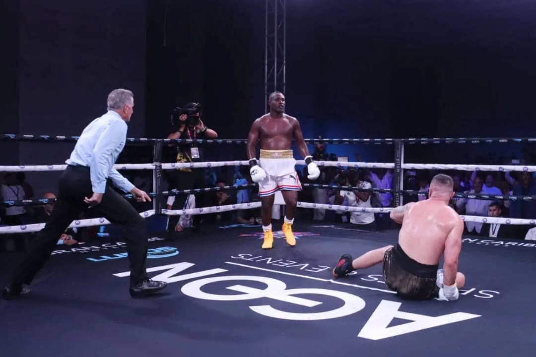 Olympiasieger dominieren in Profi-Ringen: La Cruz und Alvarez mit Knockouts